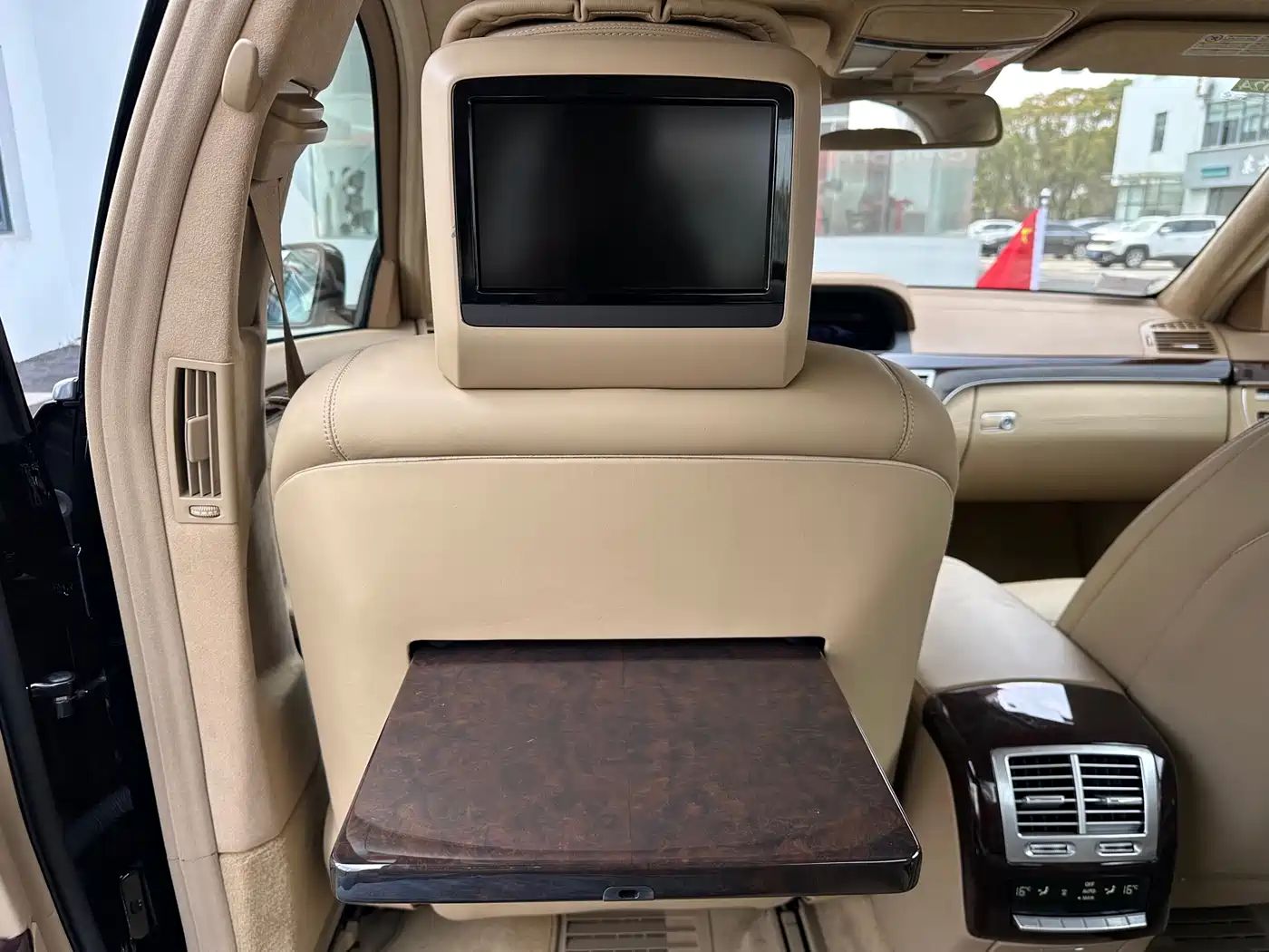 Mercedes-Benz S-Class 2010 S 600 L фото 31