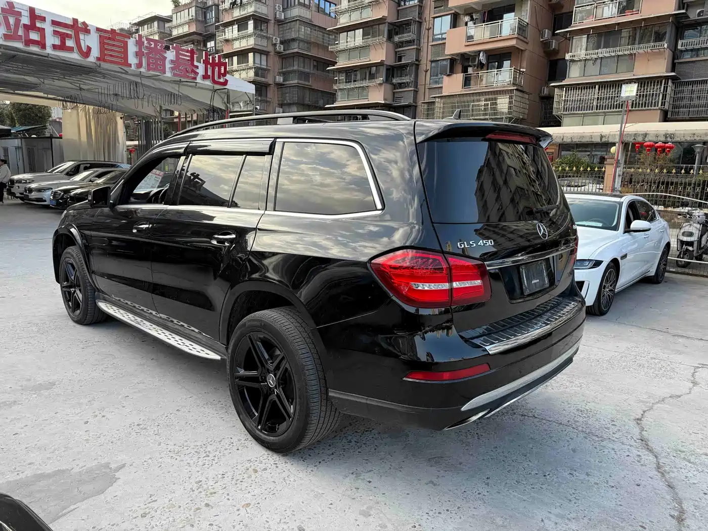 Mercedes-Benz GLS фото 7