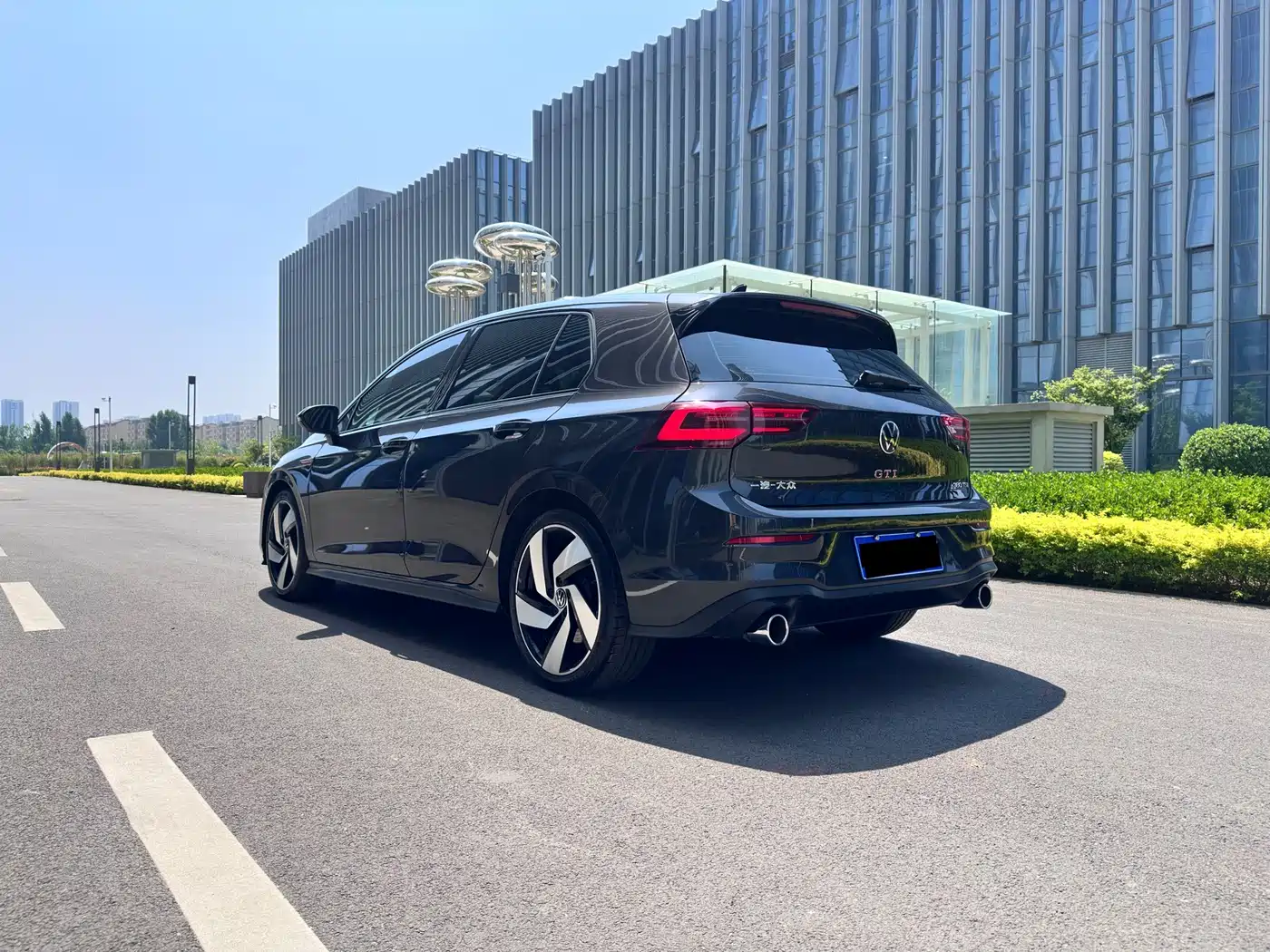 Volkswagen Golf GTI 2021 380TSI DSG GTI фото 12