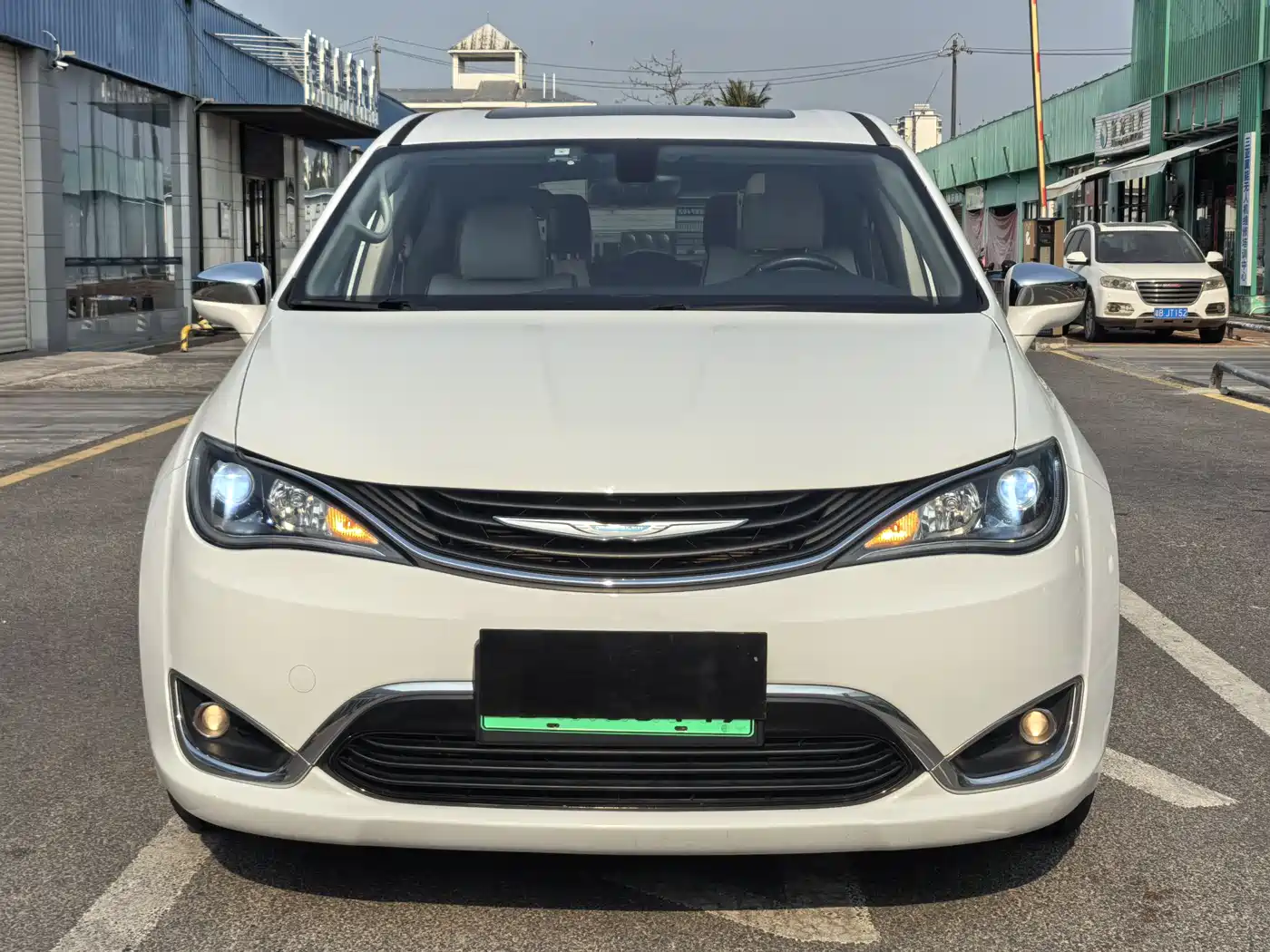 Chrysler Grand Caravan PHEV (Import) 2019 2018 3.6L Plug-in Hybrid
