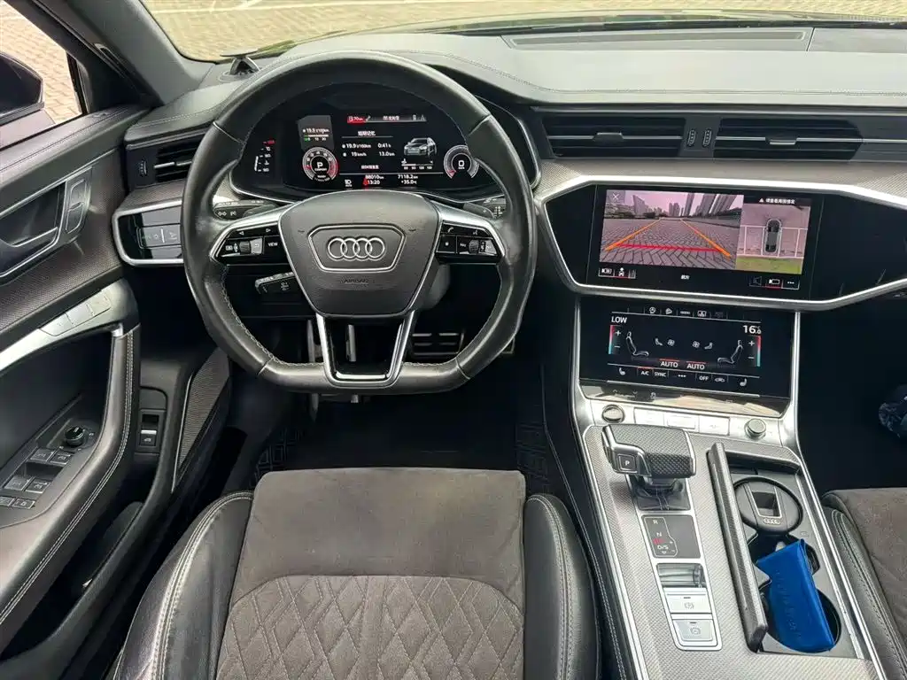 Audi A6L 2022 55 TFSI quattro Premium Dynamic фото 5