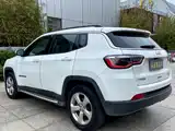 Фото 8 - Jeep Compass
