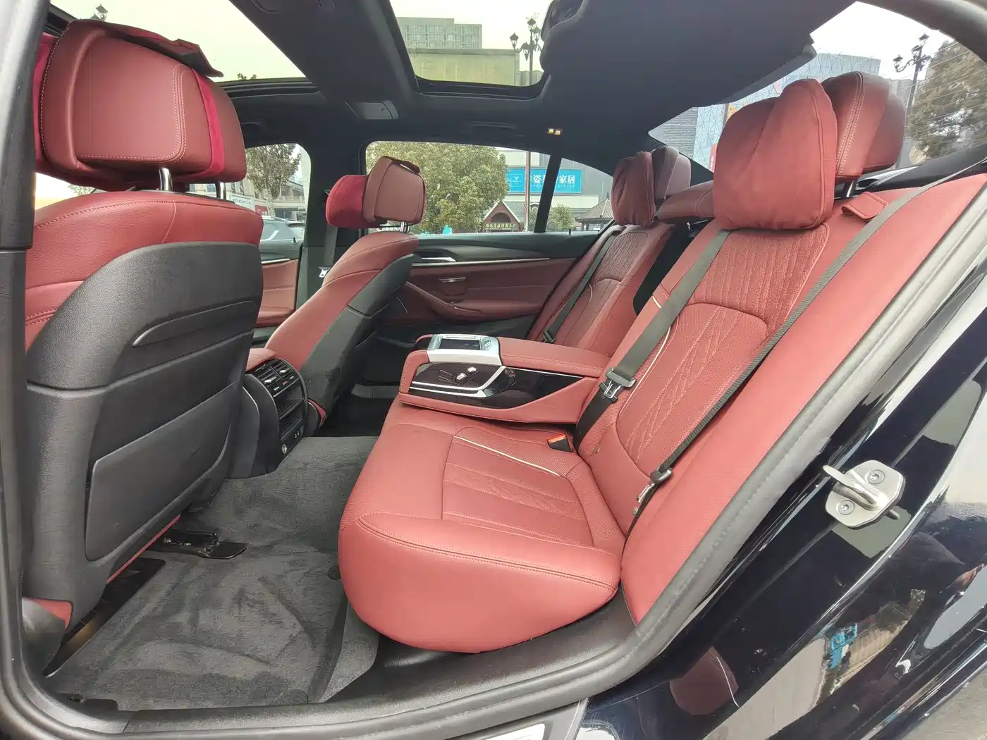 BMW 5 Series New Energy 2022 Facelift 535Le Pioneer M Sport Package фото 13