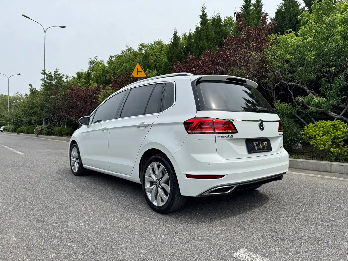 Volkswagen Golf Sportsvan 2019 280TSI Automatic Voyager China V фото 28