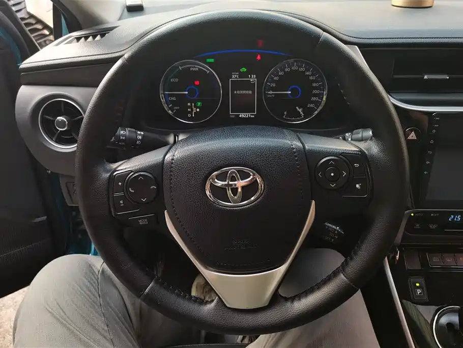 Toyota Corolla Twin Engine E+ 2019 1.8L E-CVT Flagship Edition фото 15