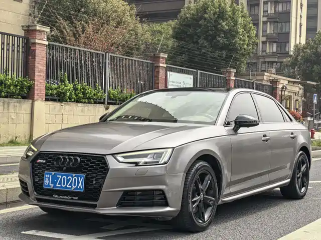 AUDI A4L