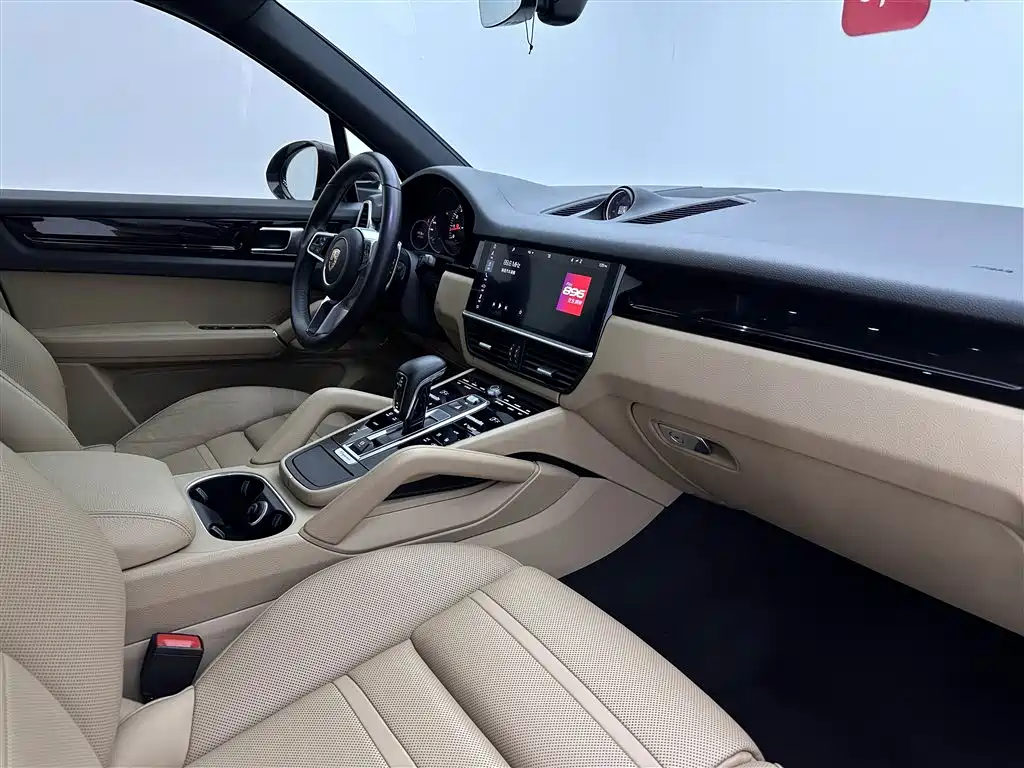 Porsche Cayenne 2019 Cayenne 3.0T фото 16