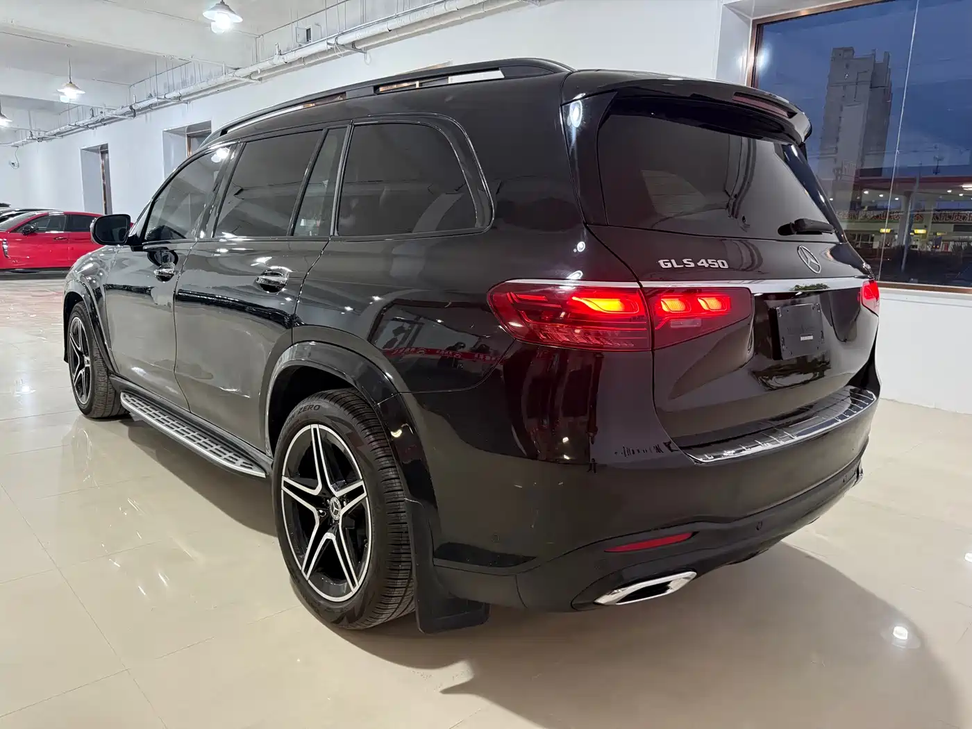 MERCEDES-BENZ GLS