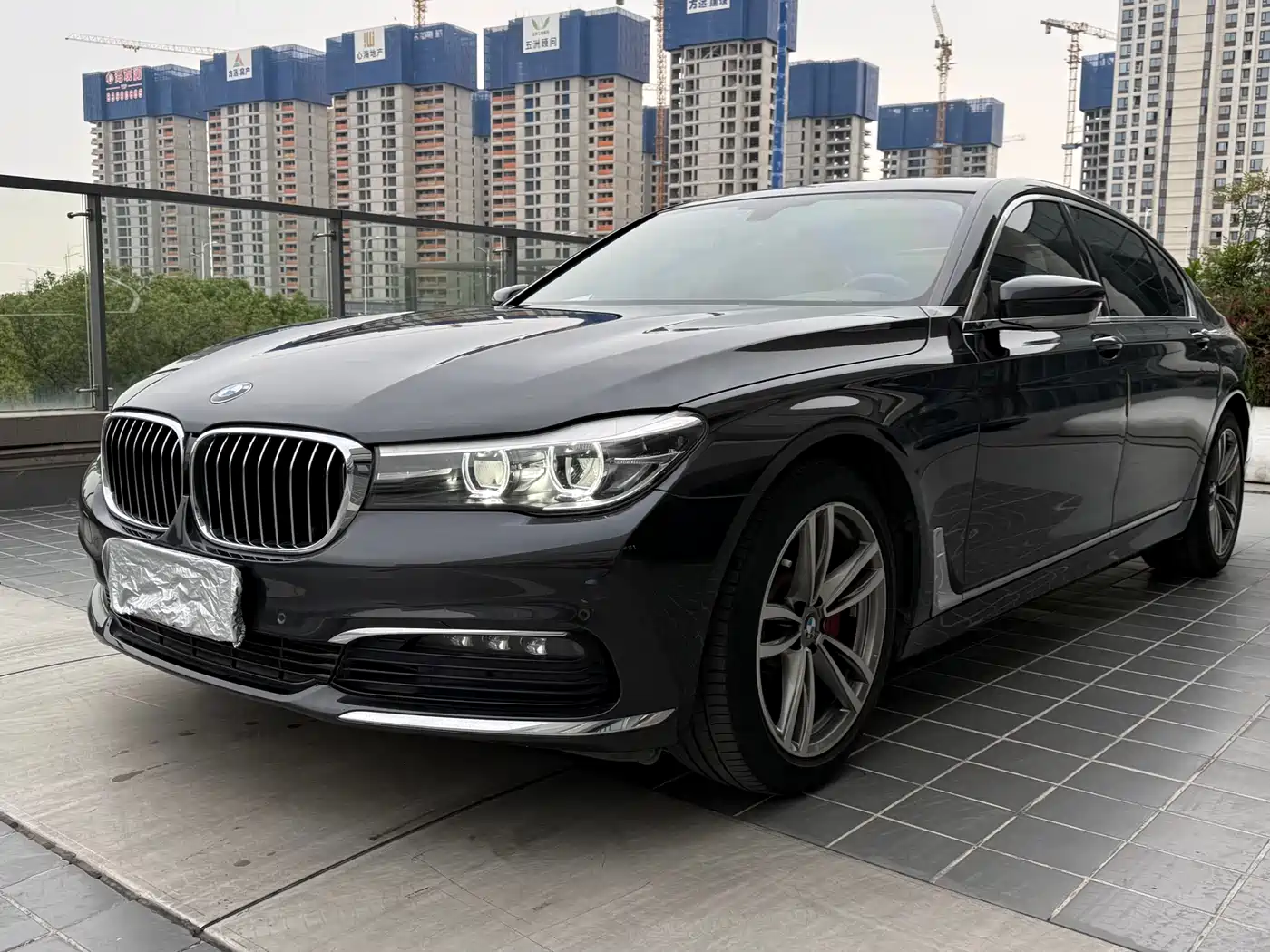 BMW 7 Series 2017 730Li Leading Edition