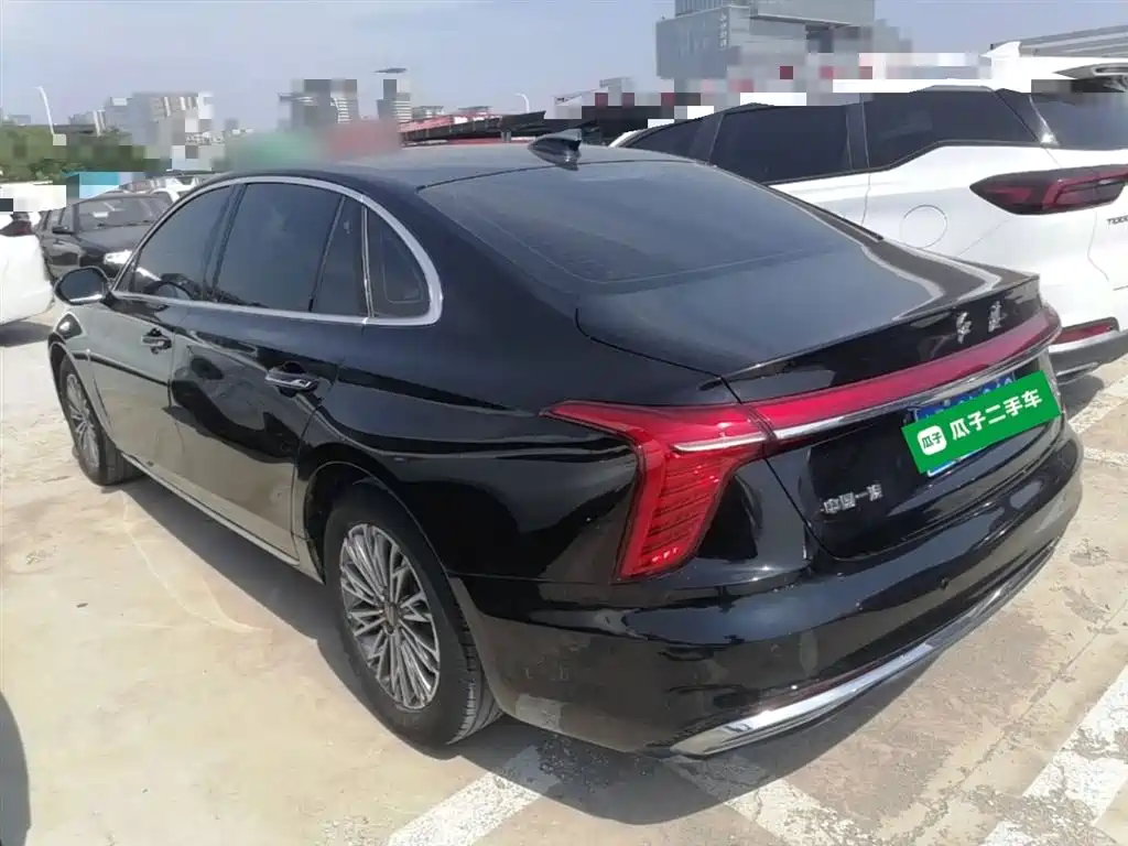 Hongqi H5 2023 2.0T Auto Smart Connect Flag Enjoy фото 5