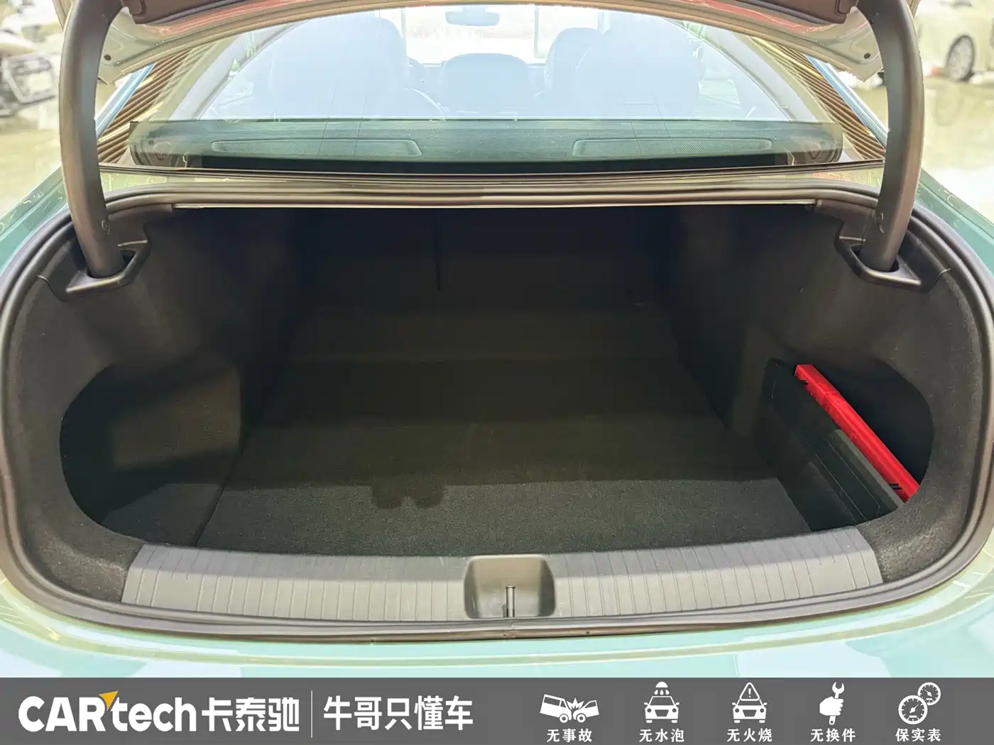 Volkswagen Passat 2025 Pro 380TSI Dragon Prestige Edition фото 22