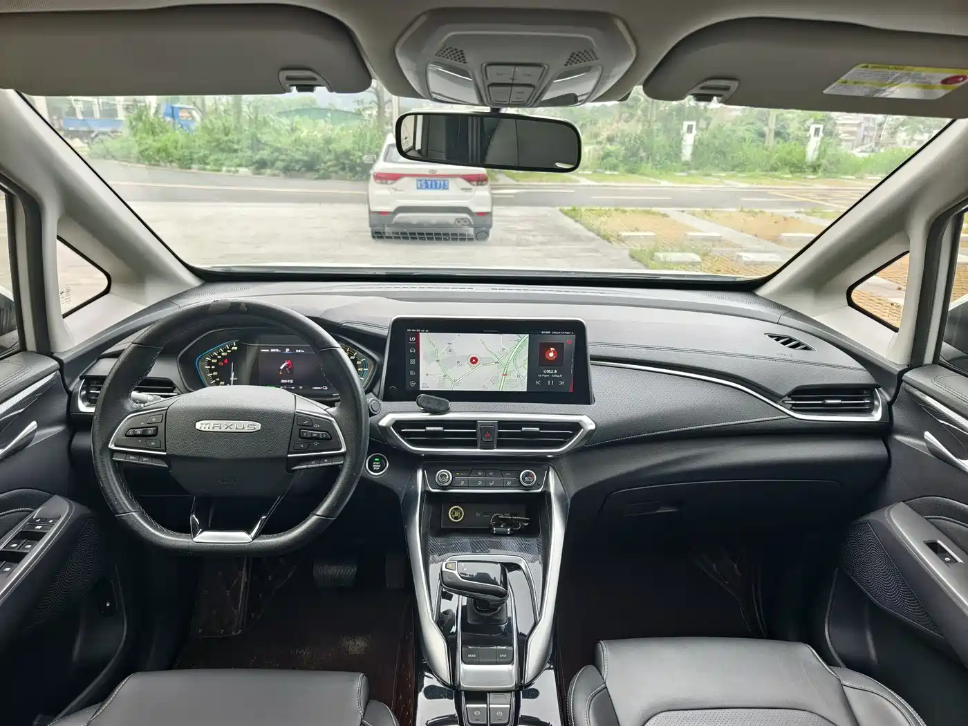 SAIC MAXUS EUNIQ 5 2020 1.3T PLUG IN Premium Edition фото 9
