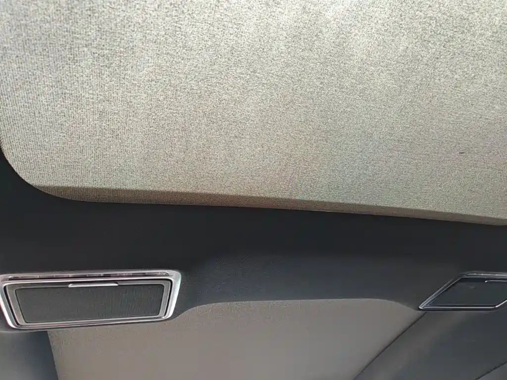 Mercedes-Benz GLC 2022 Facelift II GLC 260 L 4MATIC Luxury фото 18