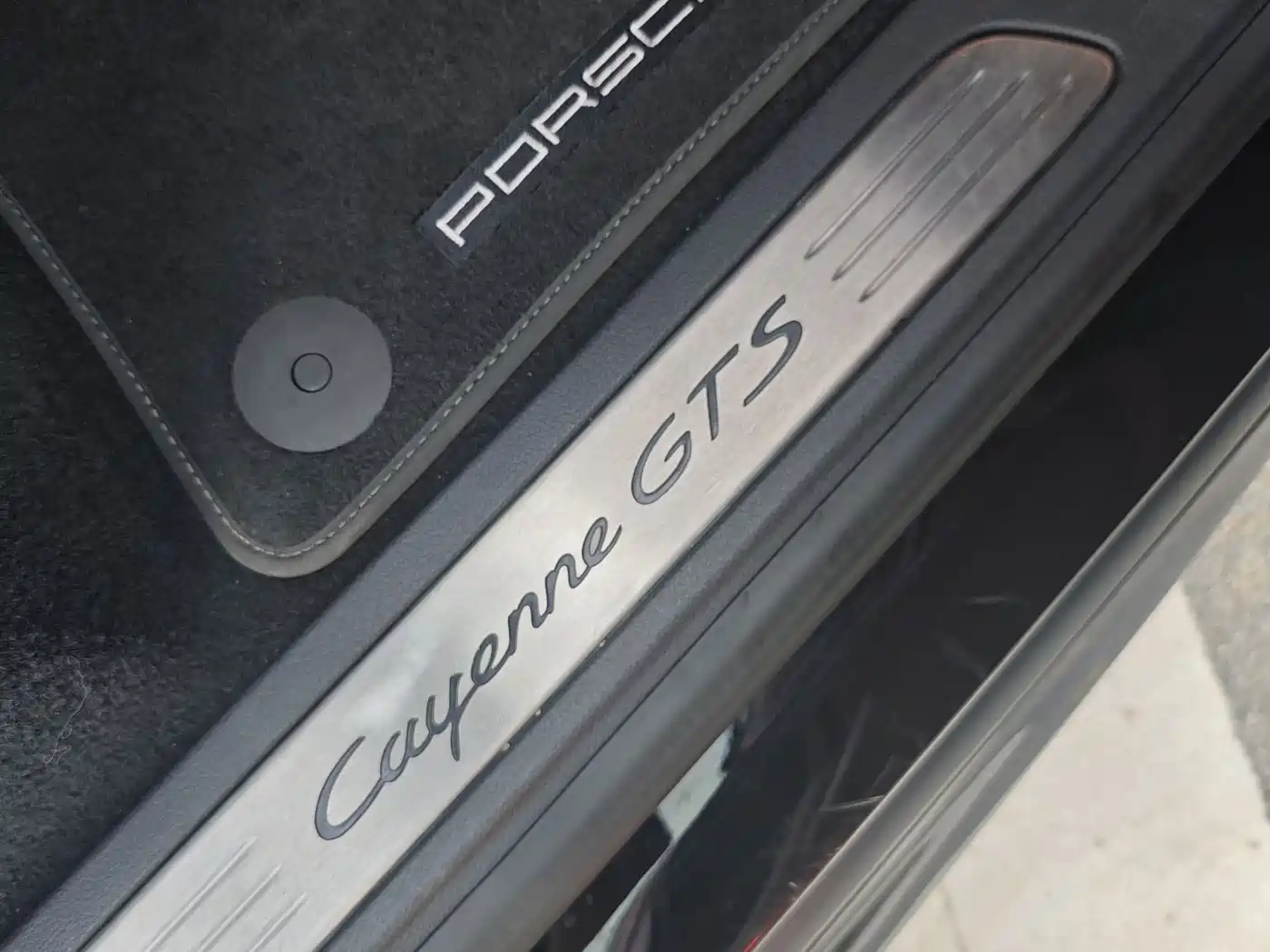 Porsche Cayenne 2016 Cayenne GTS 3.6T фото 26