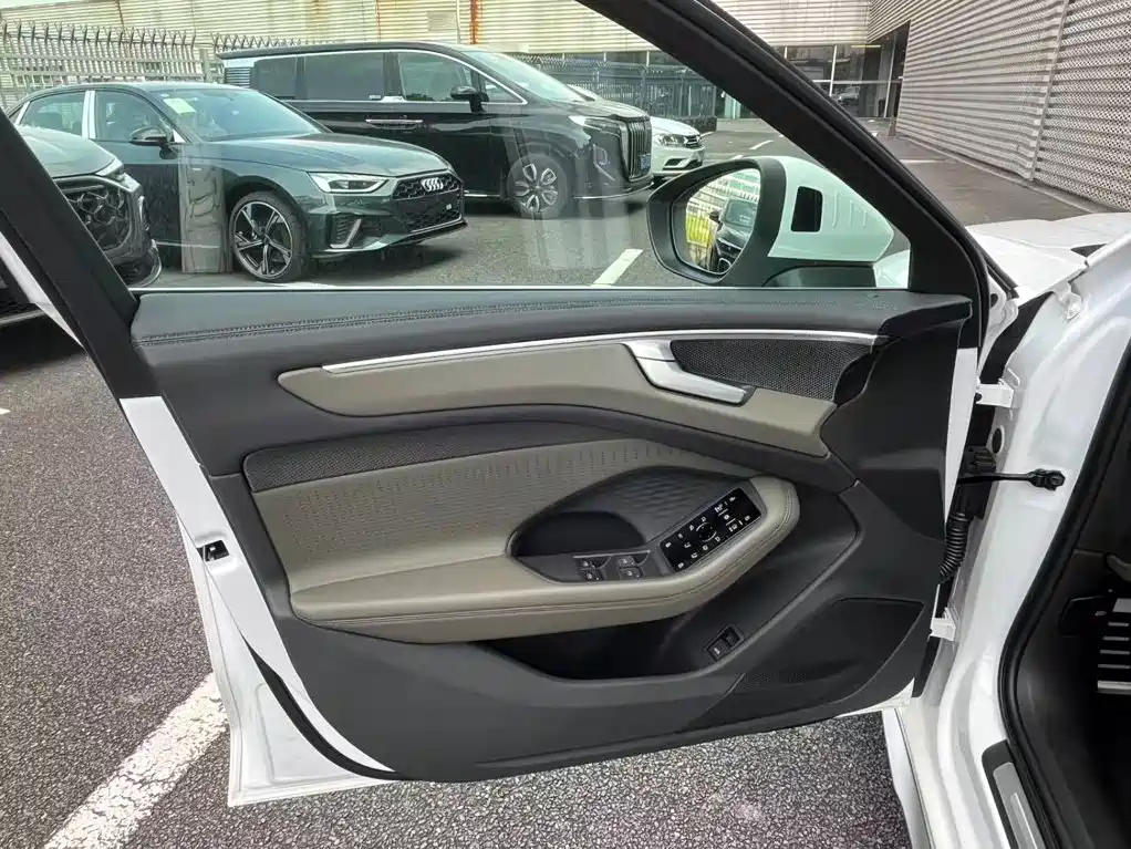 Audi A6L 2026 2026 Model 2.0T High Power Sport Edition
