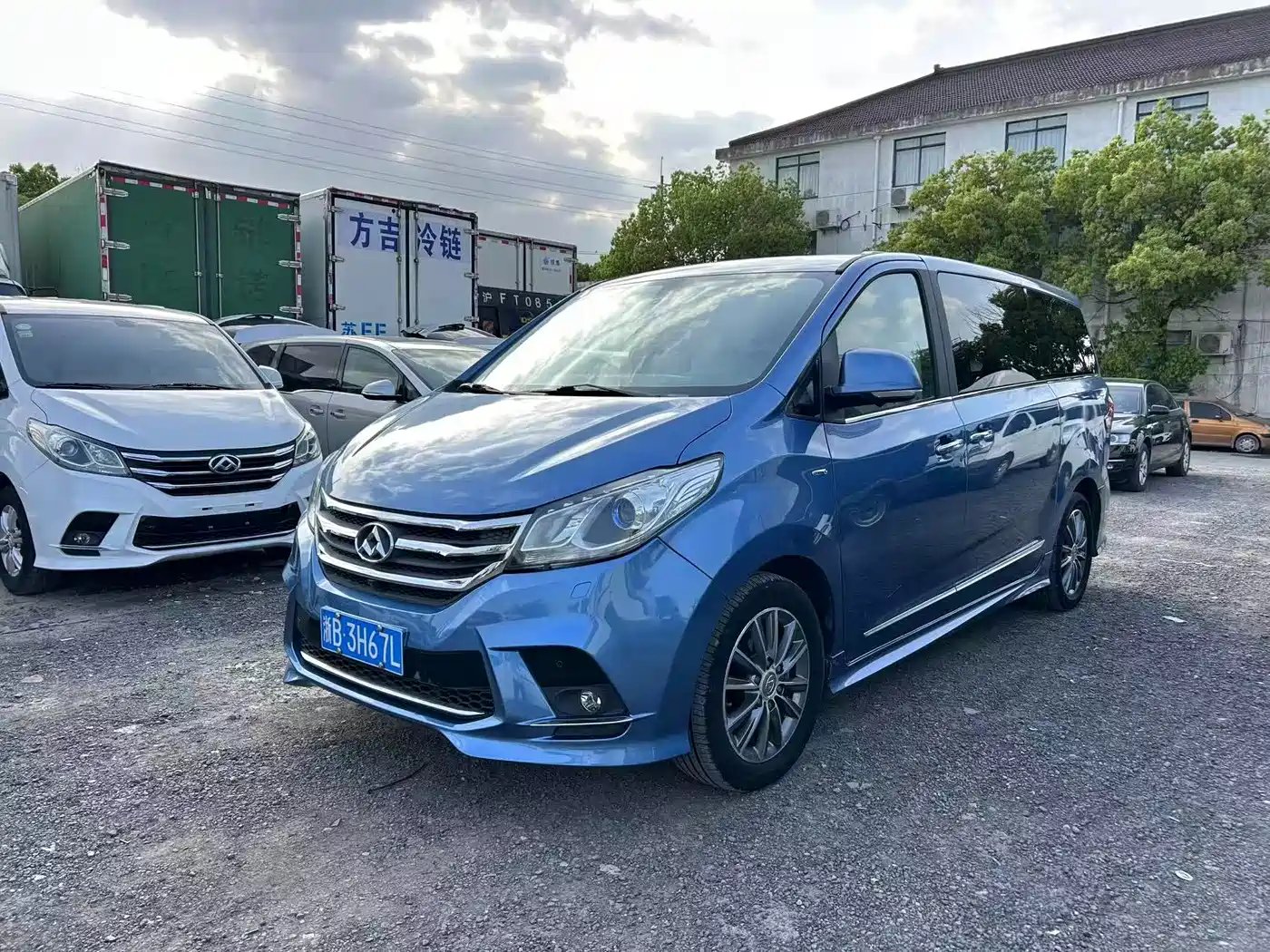 SAIC Maxus Maxus G10 2016 2.0T Automatic Flagship