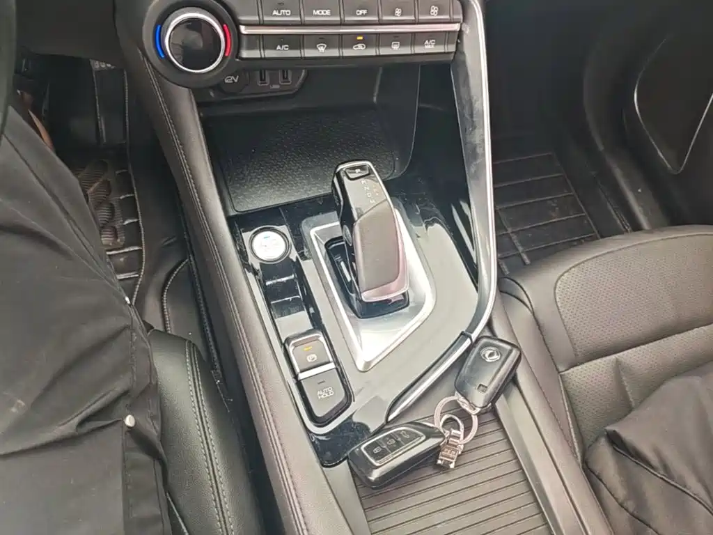 Dongfeng Aeolus Dongfeng Fengshen AX7 2020 2020 1.6T Automatic AI Flagship China VI