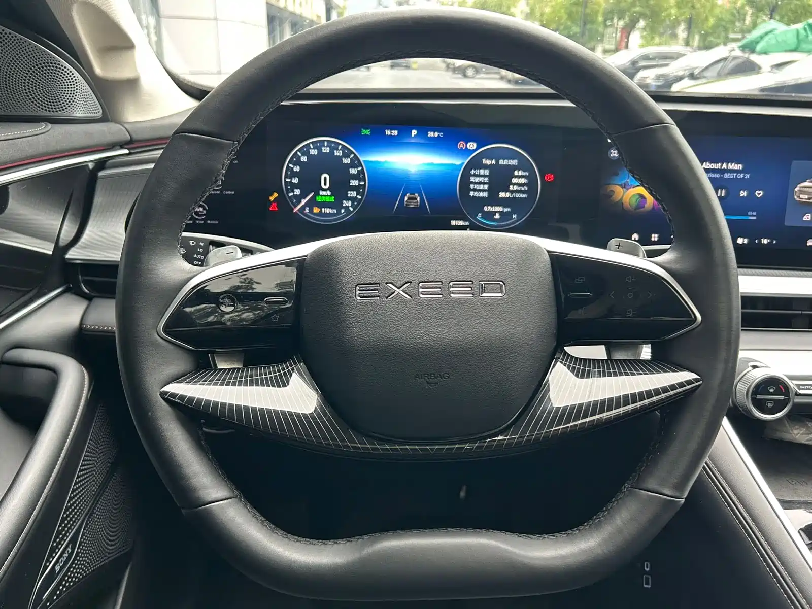 Фото 6 - Exeed TXL