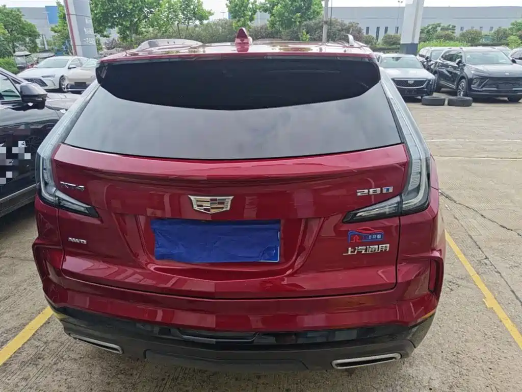 Cadillac XT4 2024 28T 4WD Luxury Edition фото 4