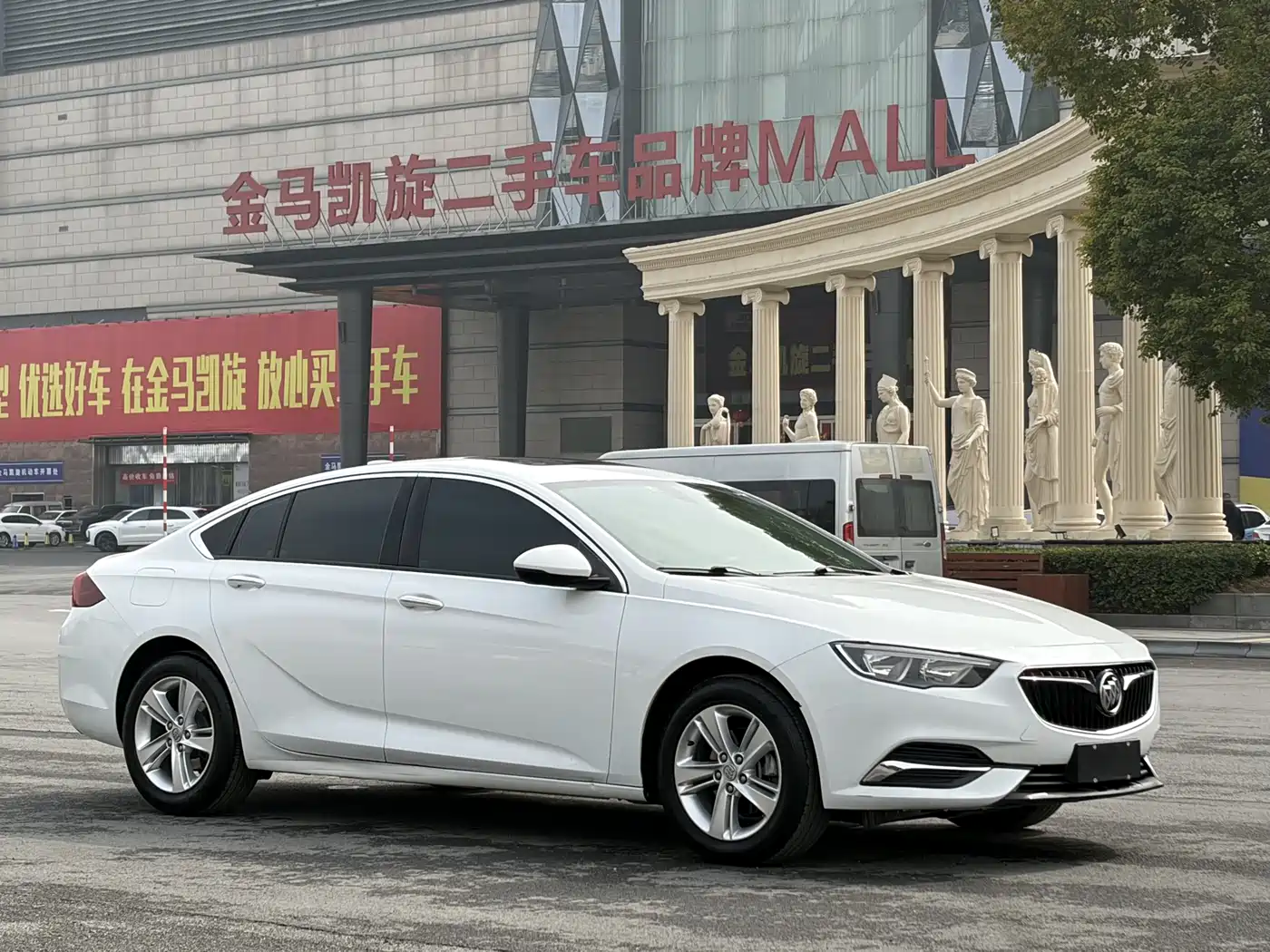 Buick Regal 2019 20T Elite China VI фото 3