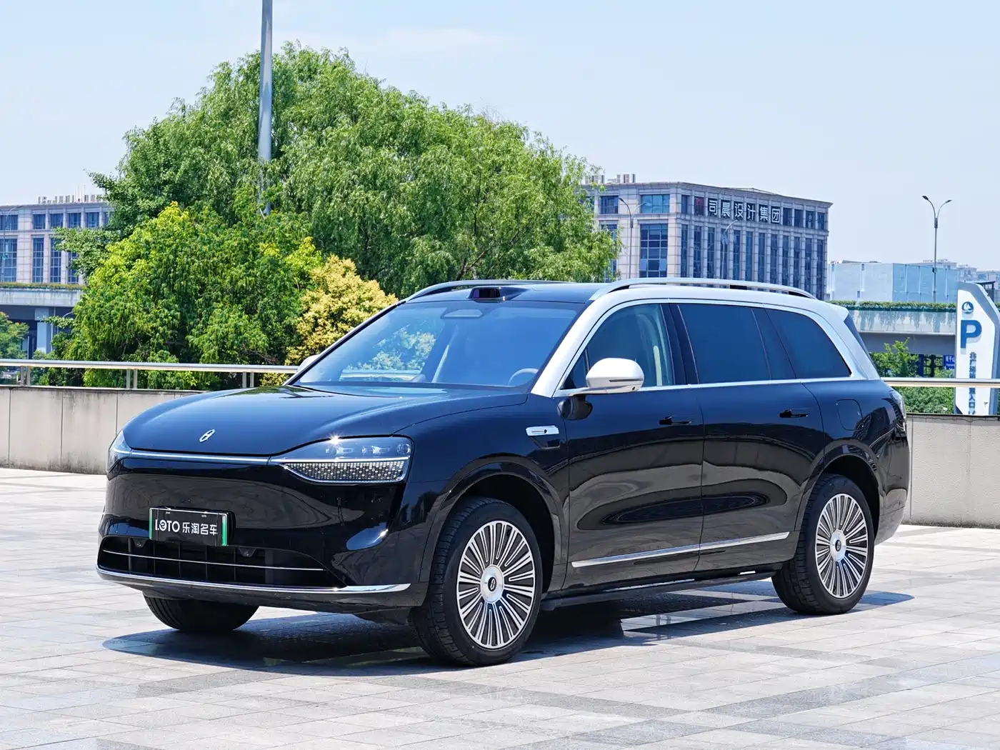 AITO Wenjie AITO M9 2025 Extended Range Ultra 52kWh 5-Seater
