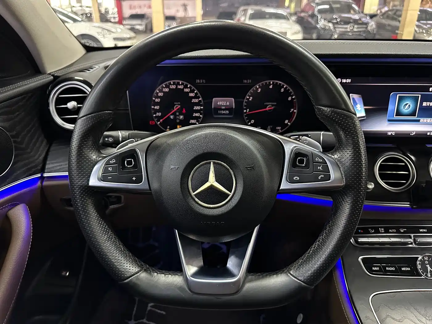 Mercedes-Benz E-Class 2018 Facelift E 200 L Sport фото 10