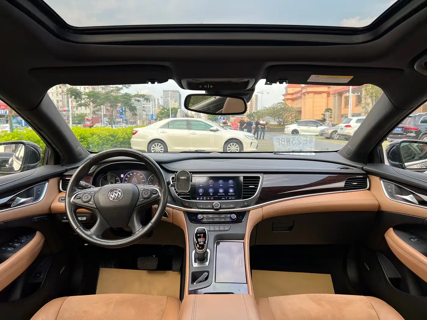 Buick LaCrosse 2019 28T Premium Model фото 18