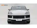 Photo 2 - Porsche Cayenne