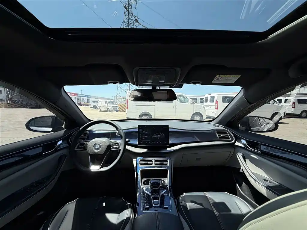 BYD Qin PLUS 2021 DM-i 55KM Flagship фото 11