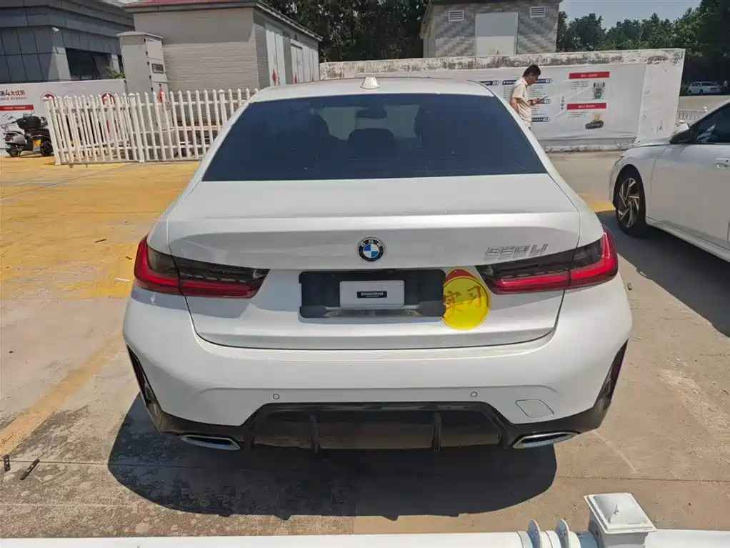 BMW 3 Series 2023 320Li M Sport Package фото 8