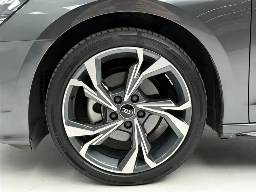 Audi A3 2023 A3L Limousine 35 TFSI Fashion Sport фото 5