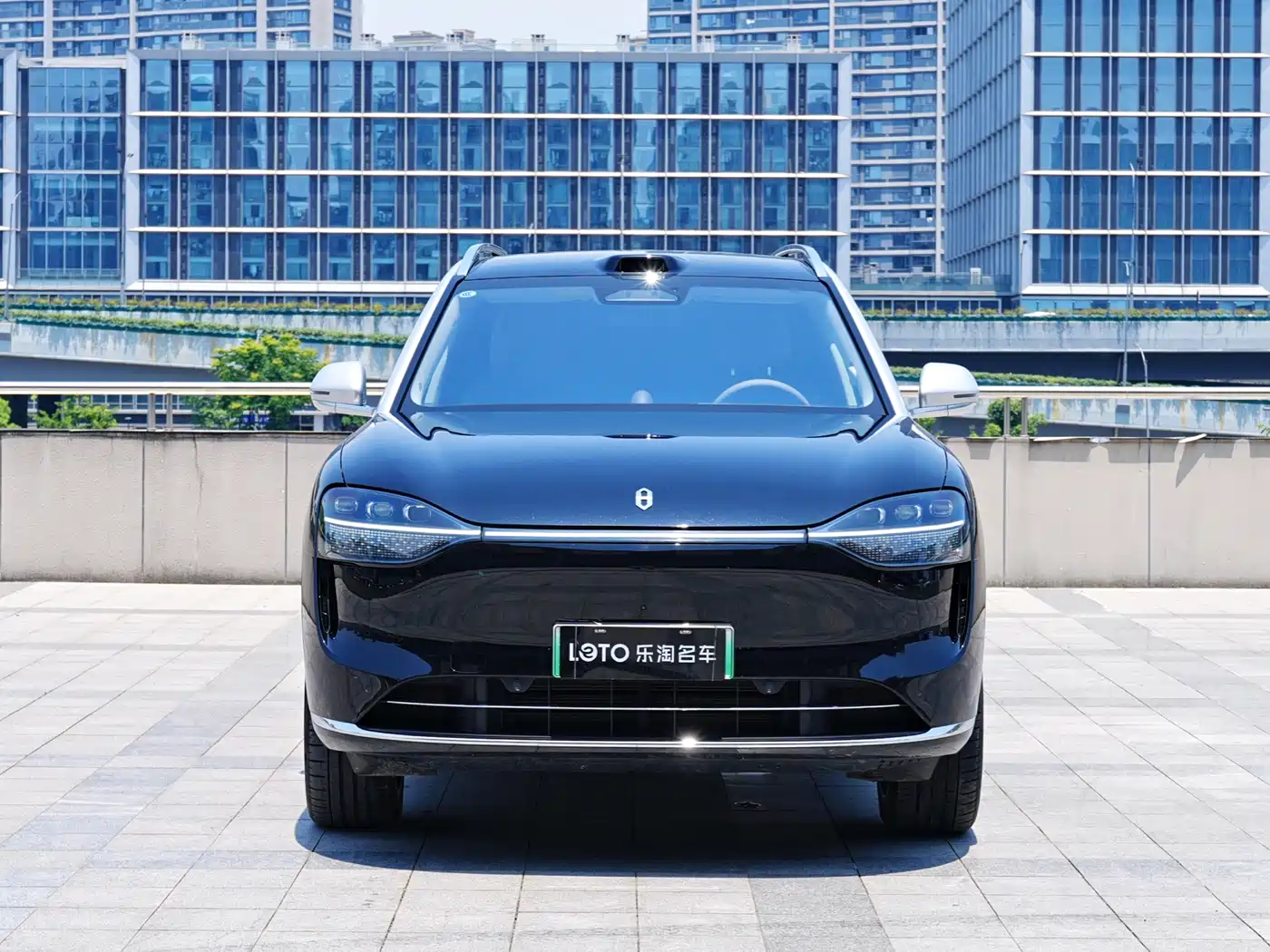 AITO Wenjie AITO M9 2025 Extended Range Ultra 52kWh 5-Seater фото 5