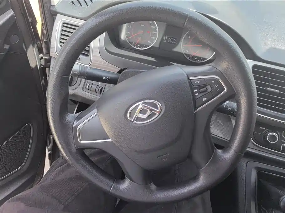 SAIC MAXUS CHASE G10