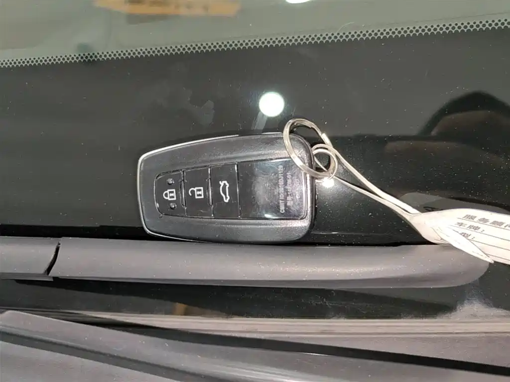Toyota Camry 2021 2.5S Feng Shang Edition фото 9