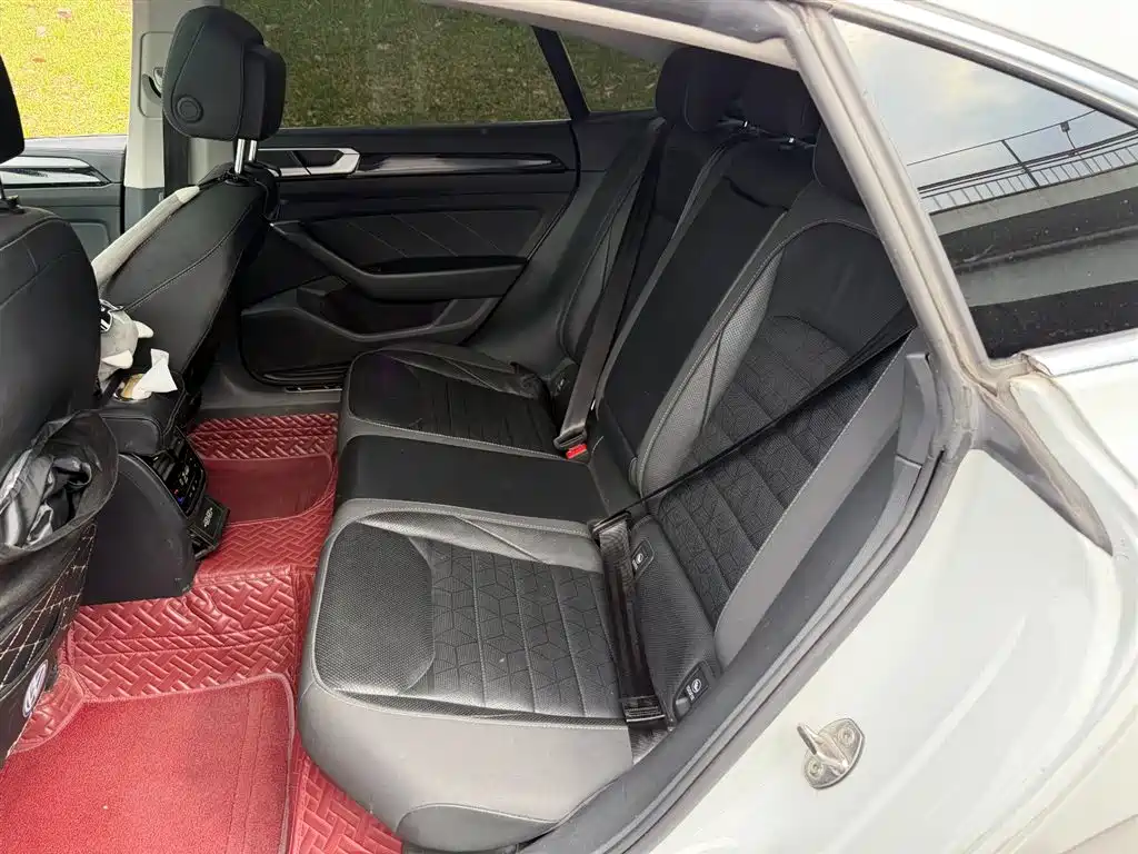 Volkswagen FAW-Volkswagen CC 2021 380TSI Eye-catching Edition фото 10