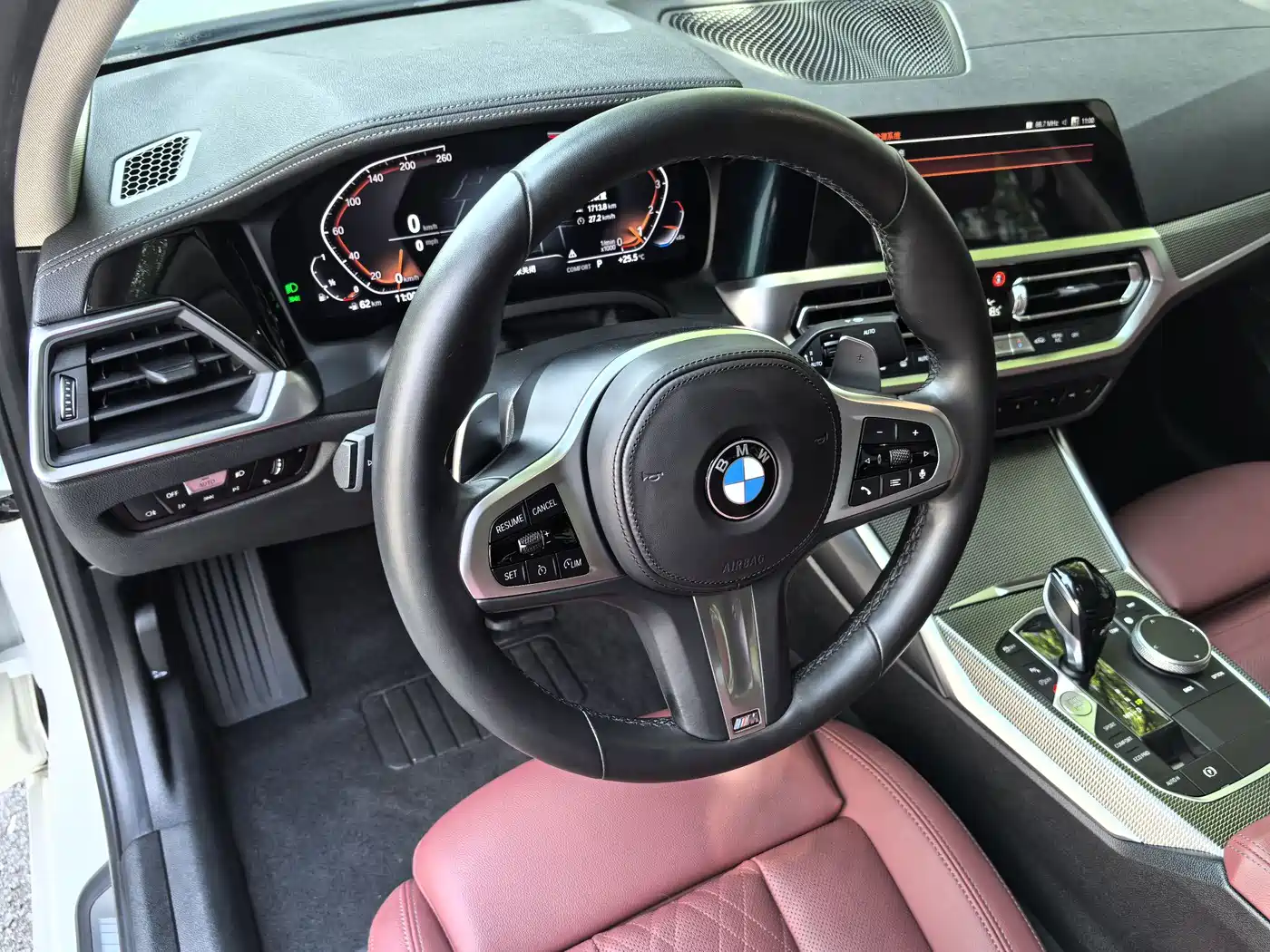 BMW 3 Series 2022 325Li M Sport Shadow Edition фото 22