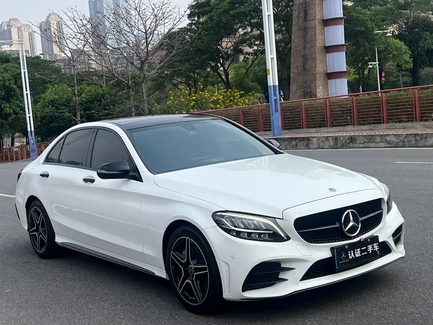 Mercedes-Benz C-Class 2021 C 260 L Sport Starry Exclusive Edition фото 3