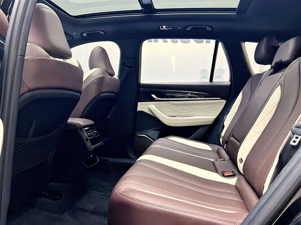 GEELY AUTOMOBILE XINGYUE L