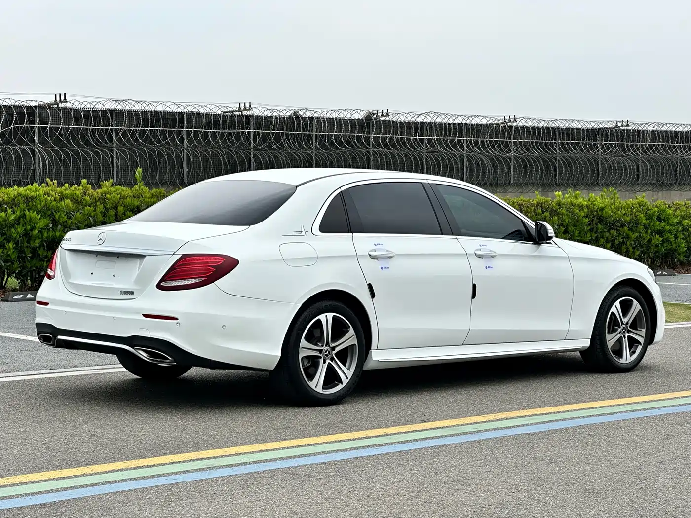 Mercedes-Benz E-Class 2018 Facelift E 200 L Sport фото 7