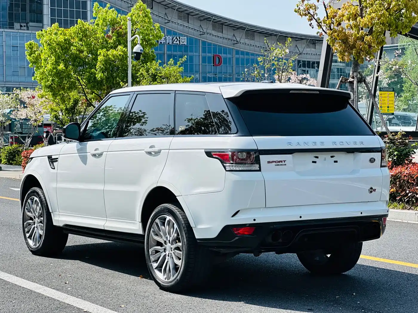 Land Rover Range Rover Sport 2016 Model 3.0 SC V6 HSE DYNAMIC фото 13