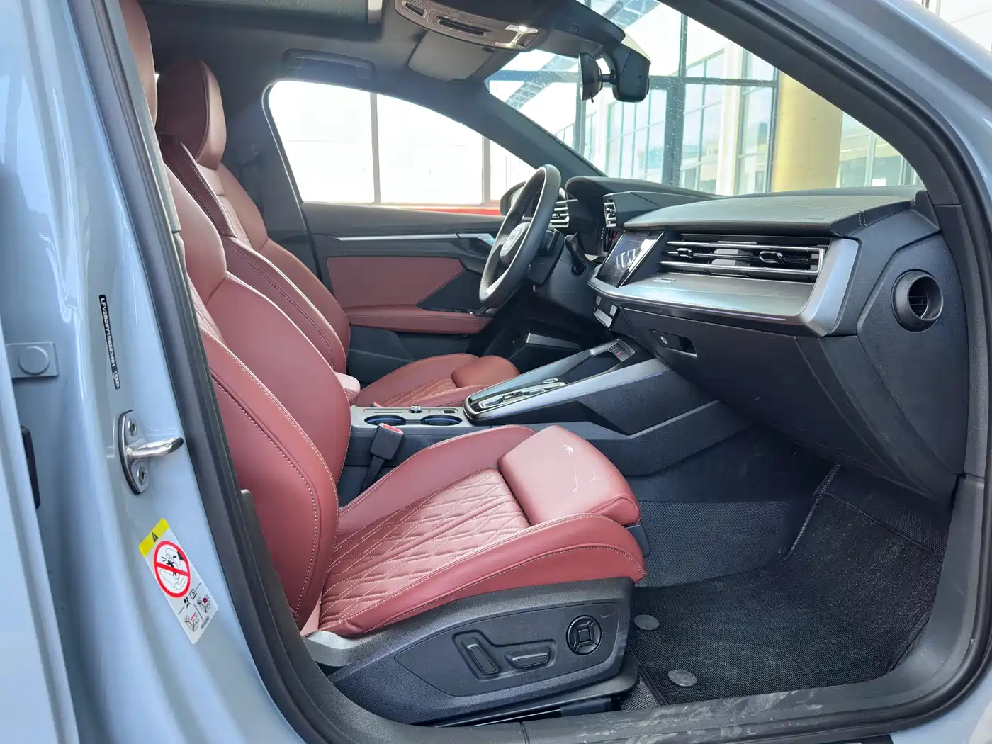 Audi A3 2025 Sportback 35TFSI Flying Premium фото 12