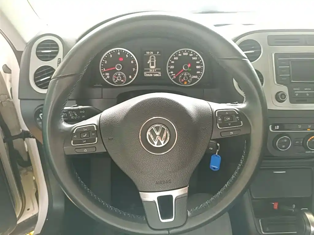 Volkswagen Tiguan 2016 Model 300TSI Automatic 2WD Comfort Edition фото 11