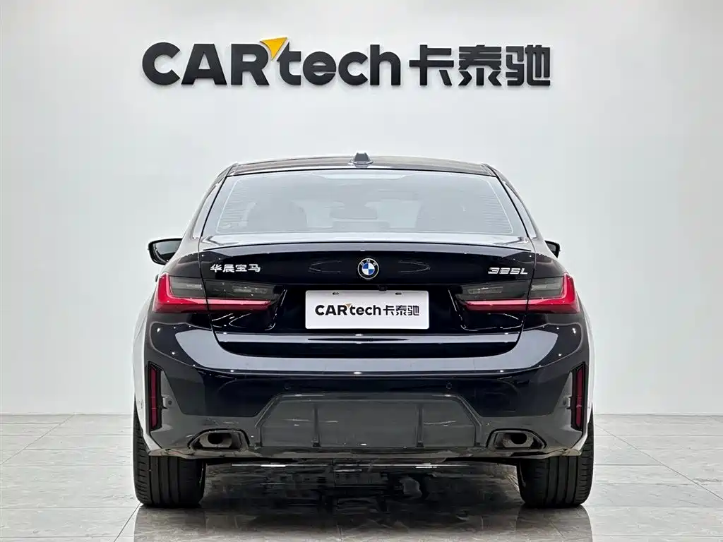 BMW 3 Series 2023 325Li M Sport Black Night Package фото 4