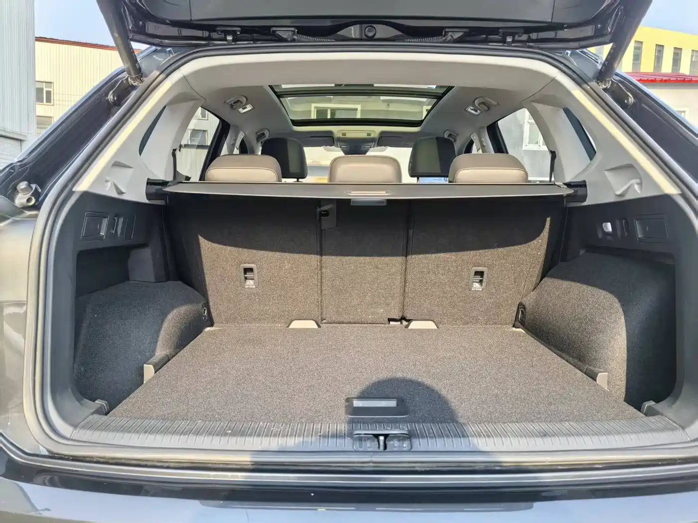 Volkswagen Tayron 2023 280TSI 2WD Luxury Plus Advanced Edition фото 11