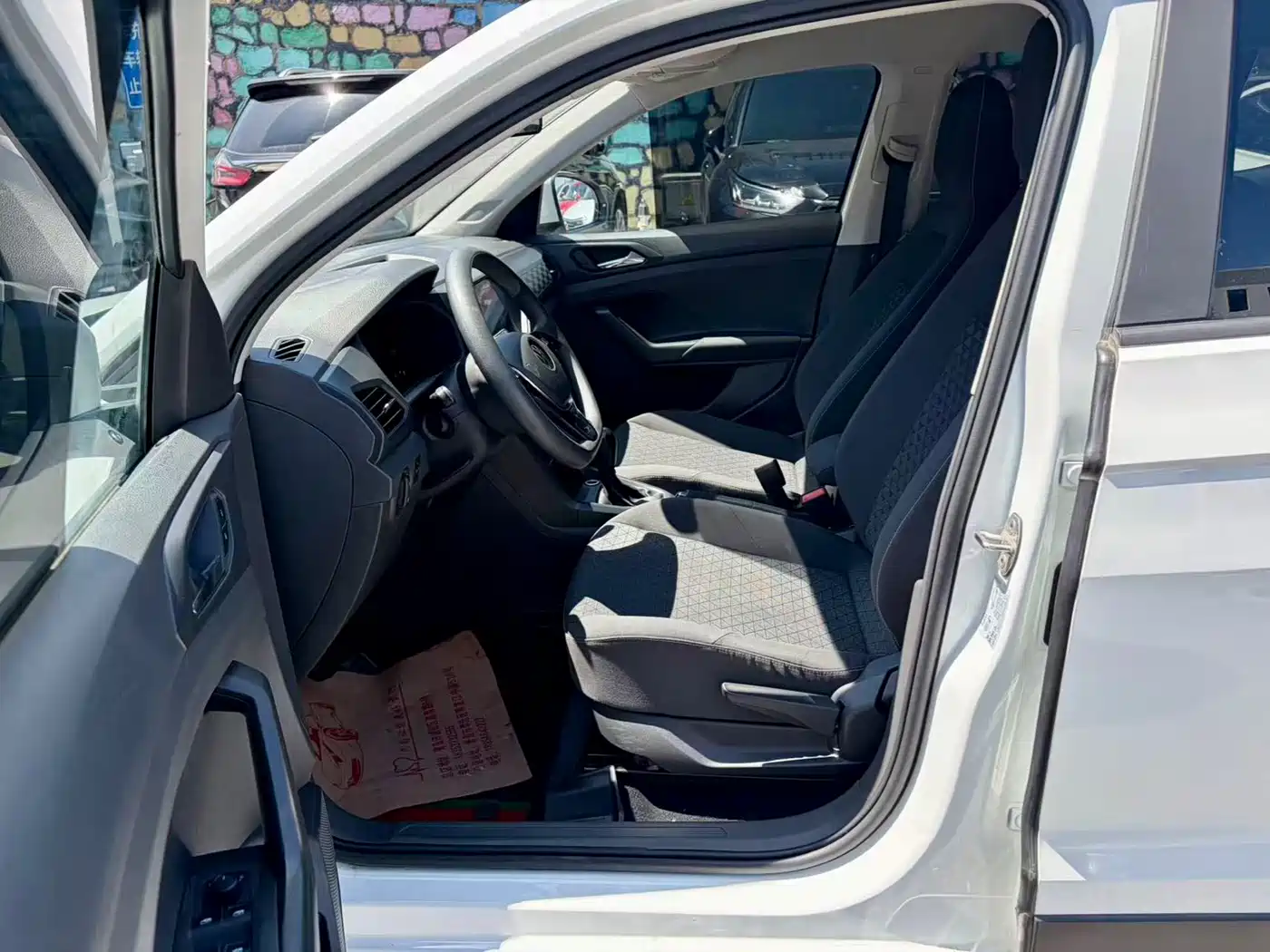 Volkswagen T-Cross 2023 Facelift 1.5L Automatic Trend Edition фото 4