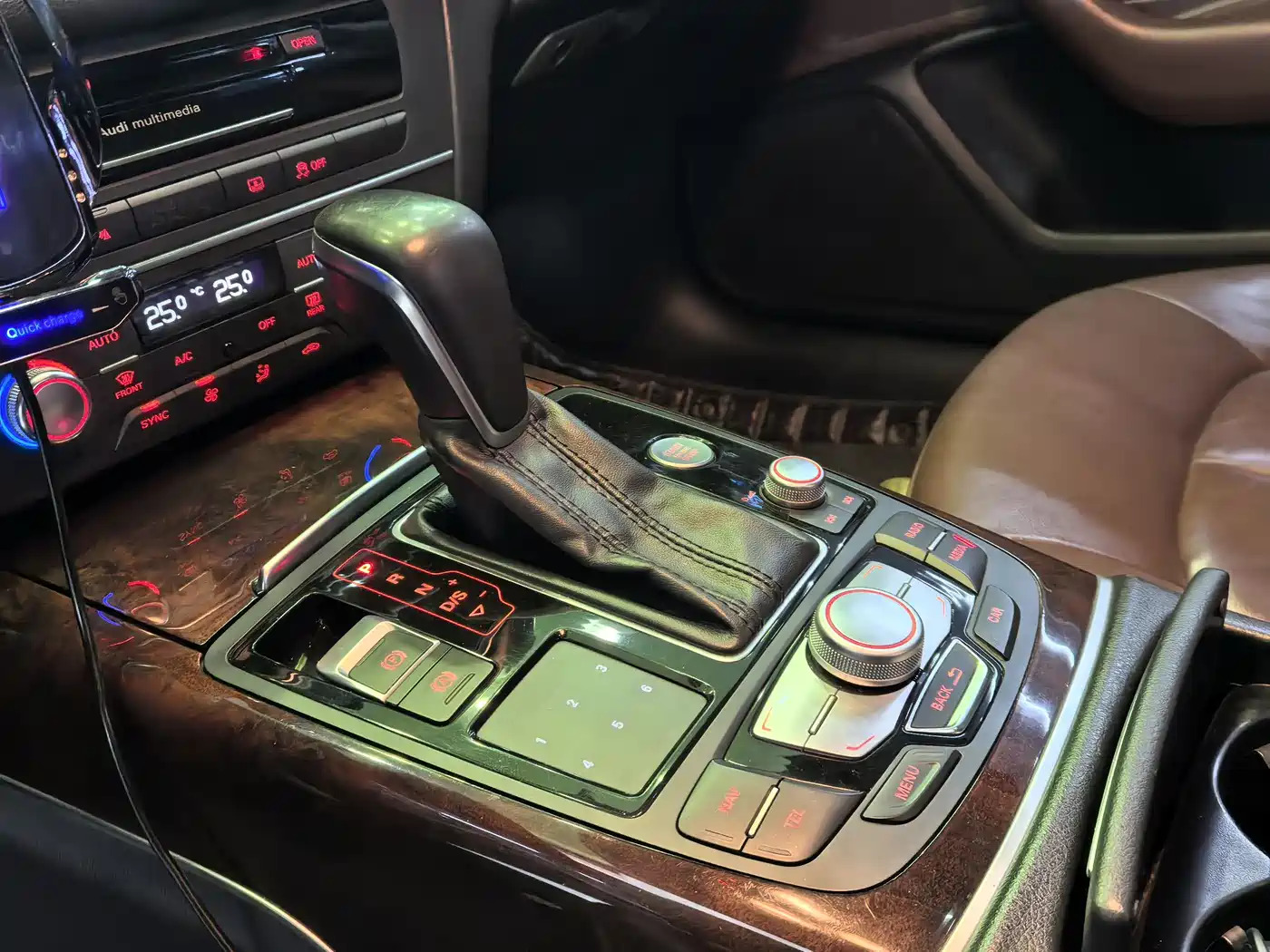Audi A6L 2017 30 FSI Comfort фото 13