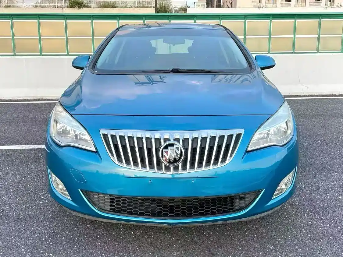 Фото 2 - Buick Excelle
