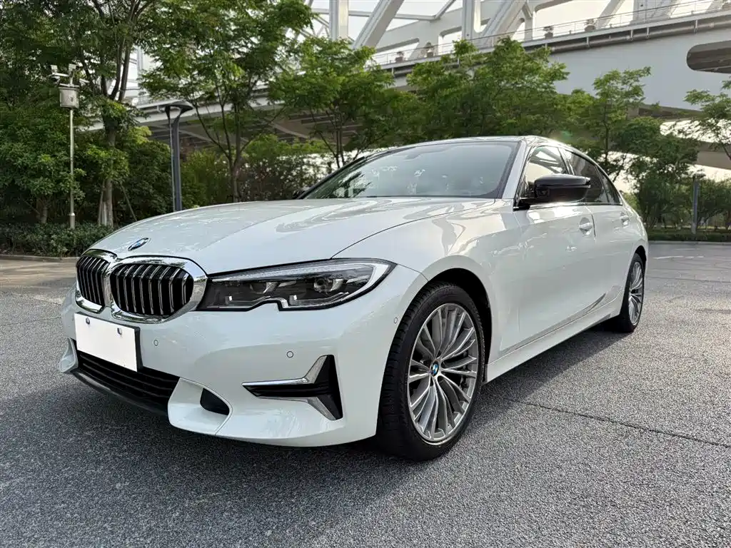 BMW 3 Series 2020 325Li Launch Edition