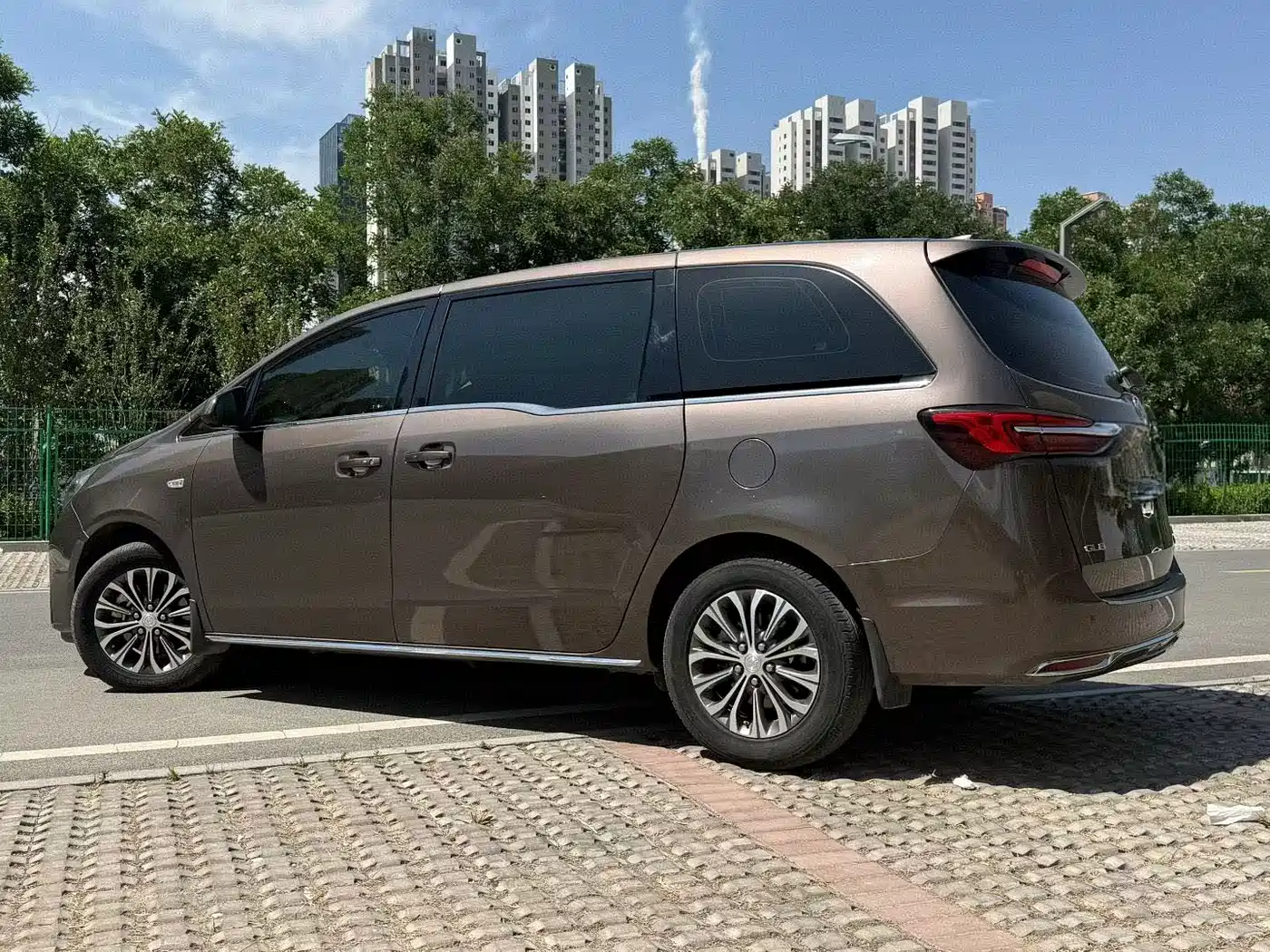 BUICK GL8