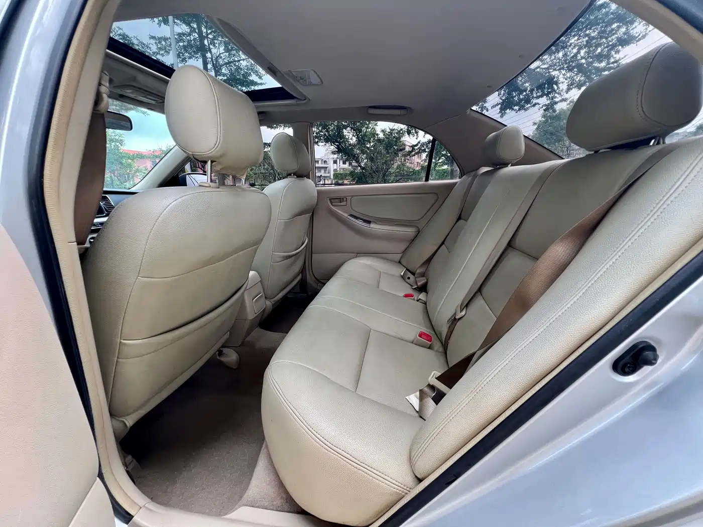 Toyota Corolla 2013 1.6L Automatic Excellence Edition фото 6